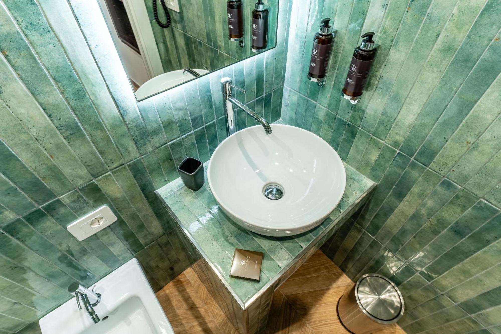 Fantini Rooms-Monti Рим Экстерьер фото